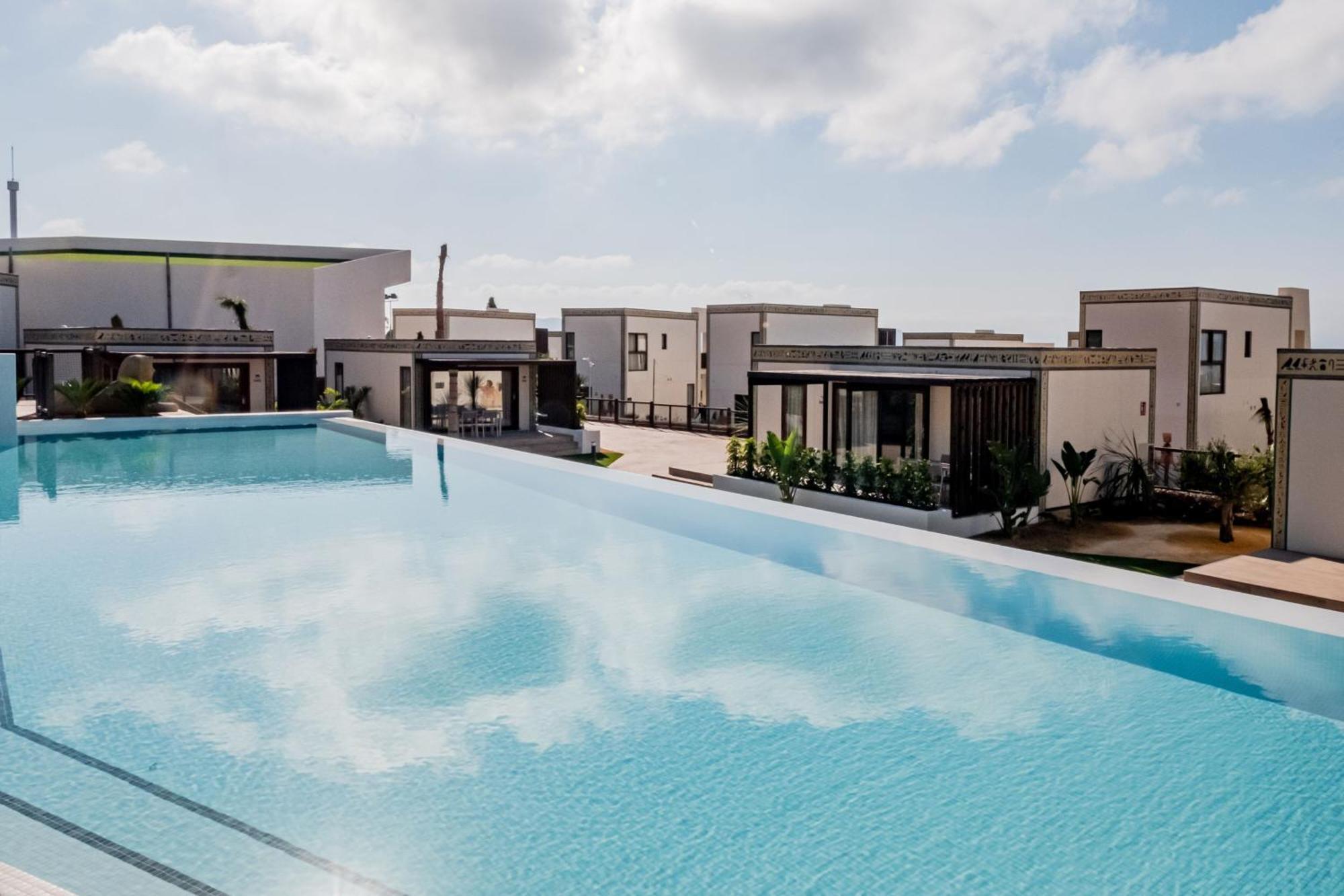 Four Points By Sheraton Costa Blanca Villas Benidorm Exterior photo