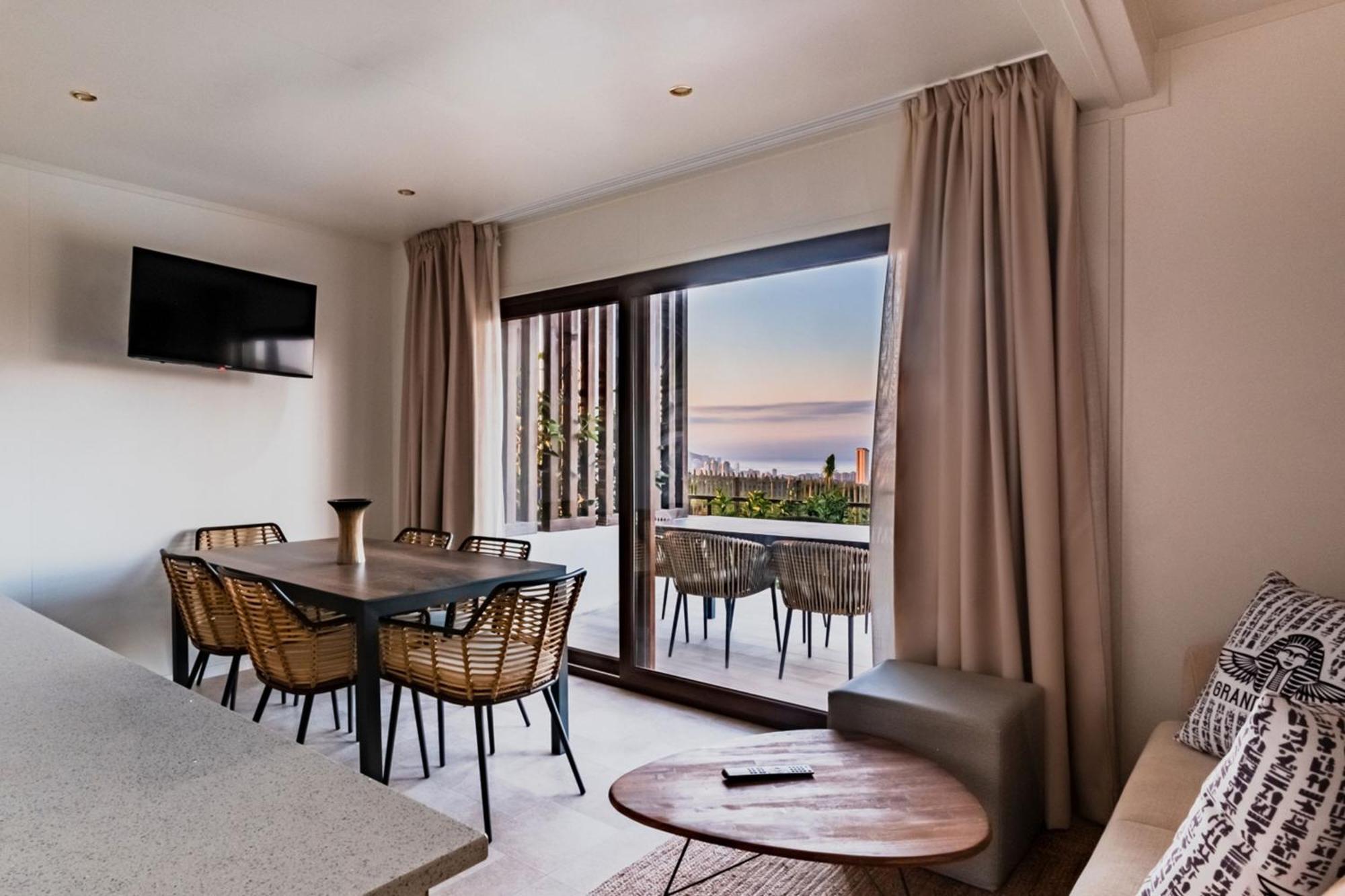Four Points By Sheraton Costa Blanca Villas Benidorm Exterior photo