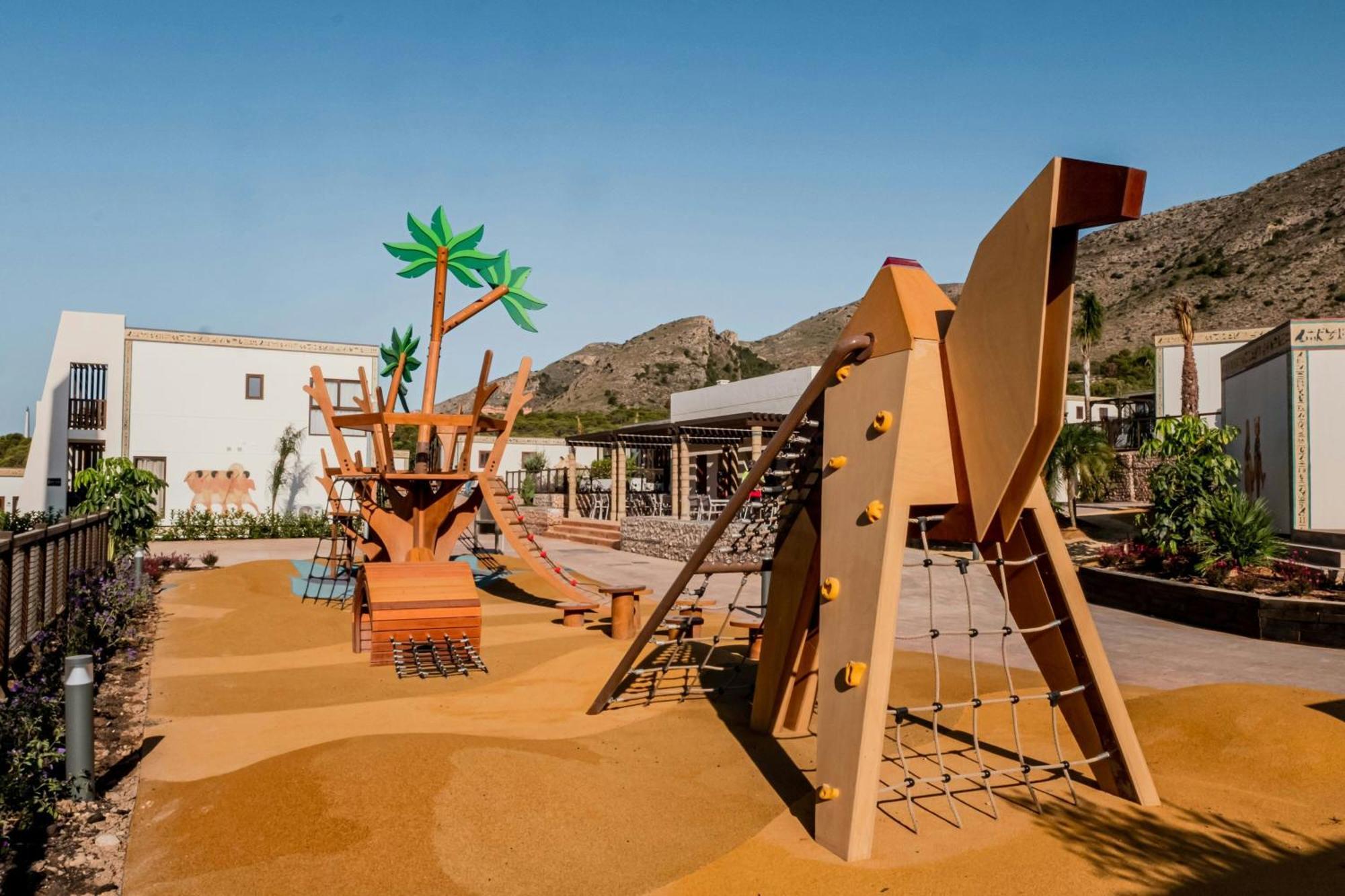 Four Points By Sheraton Costa Blanca Villas Benidorm Exterior photo